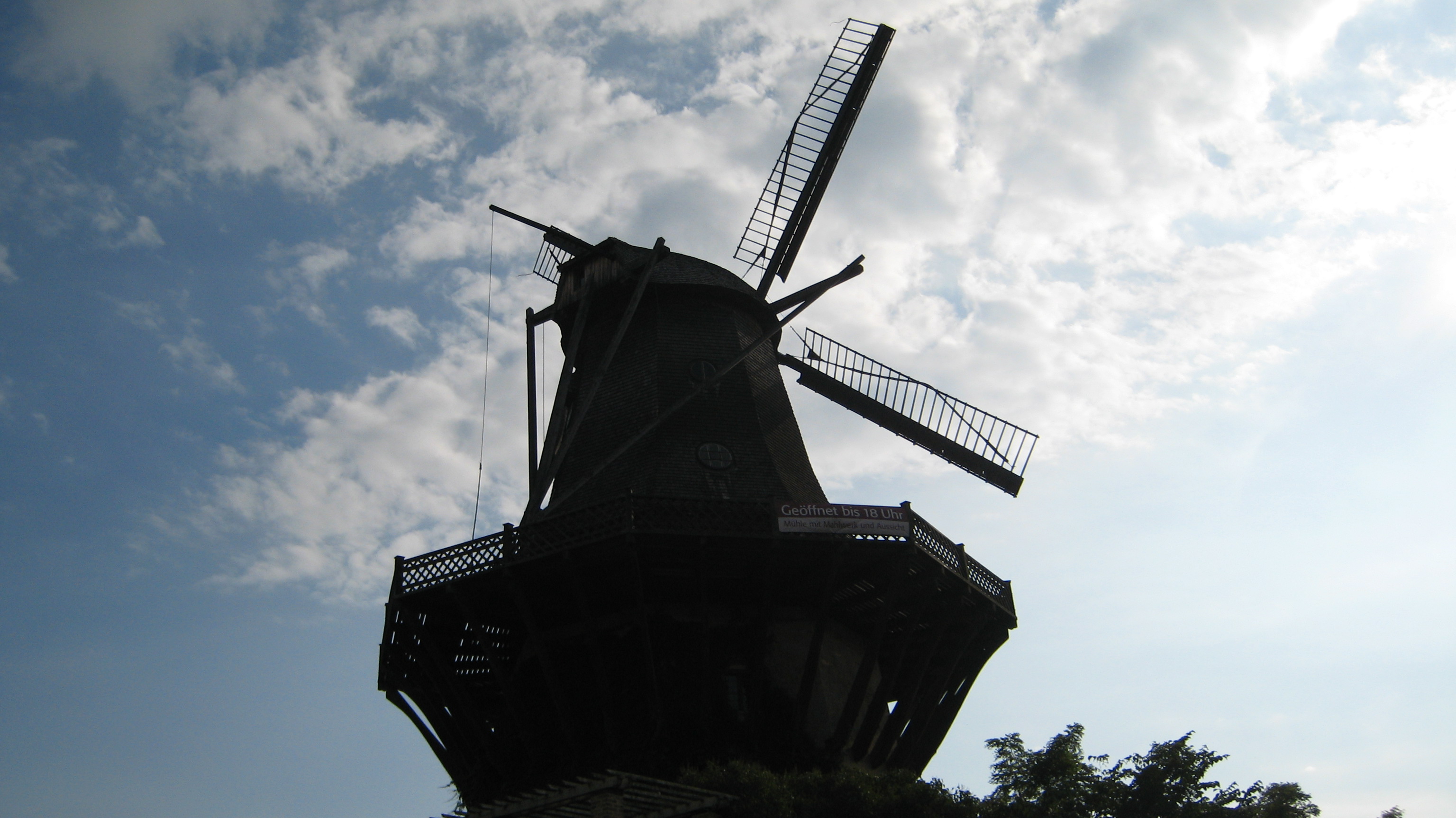 Rotor Blade Manufacturing Specialist – Bonding (RBSB)